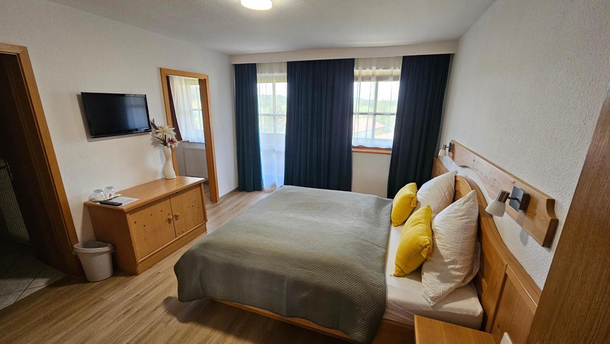 Hotel Pension Geiger Bad Tölz Zewnętrze zdjęcie