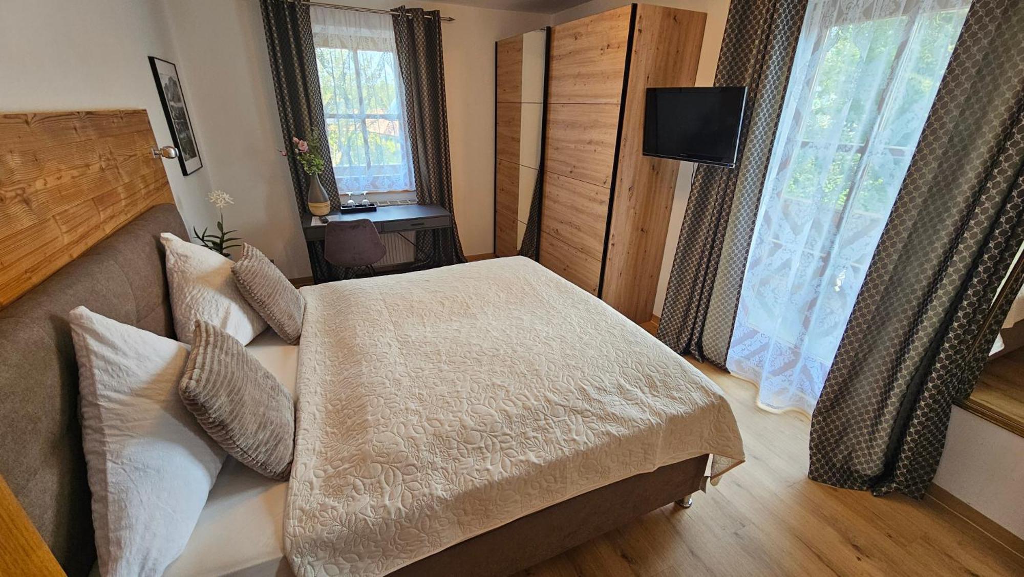 Hotel Pension Geiger Bad Tölz Zewnętrze zdjęcie
